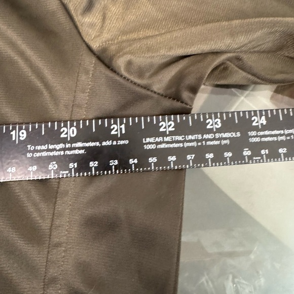 Nike Men's Olive green and Red logo Track Jacket size medium full zip up - Picture 8 of 9